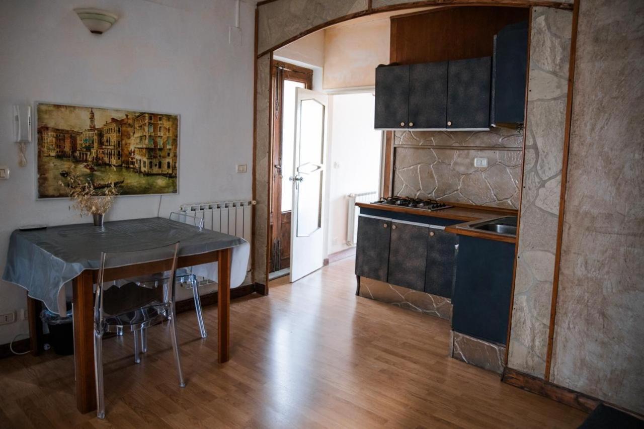 Le Chevalier Apartment Castiglione De Sicilia Eksteriør bilde